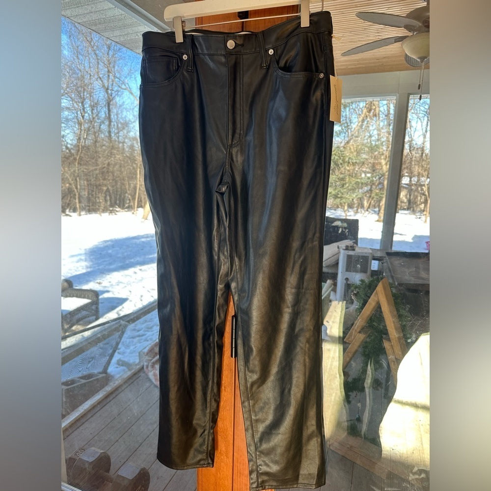🚨NWT🚨 Universal Thread Women's Black Straight Leg Pants